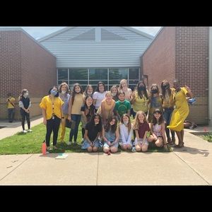 Meet your Posher, Raylee